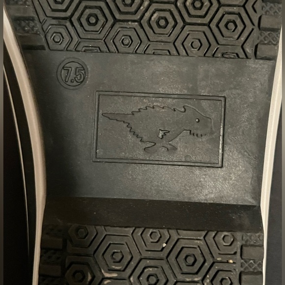 Women's Rainy Midnight Floral Rubber Printed Rain Boot - Picture 11 of 12